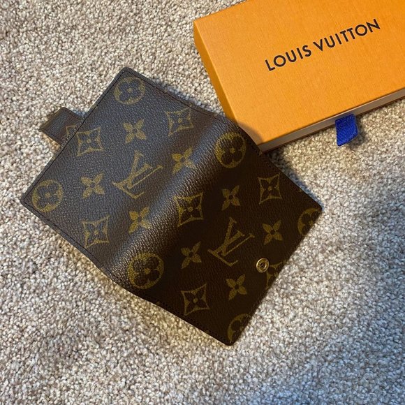 Louis Vuitton Mini Card holder - Picture 5 of 11